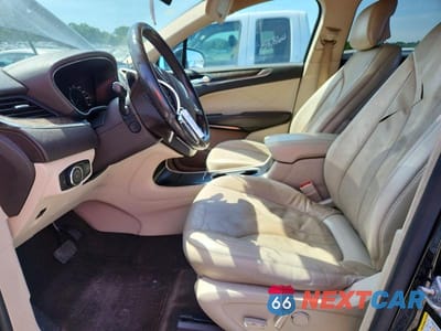 Zdjęcie 7 z 13 samochodu: 2017 LINCOLN MKC RESERVE VIN:5LMCJ3C93HUL35353 - miniatura