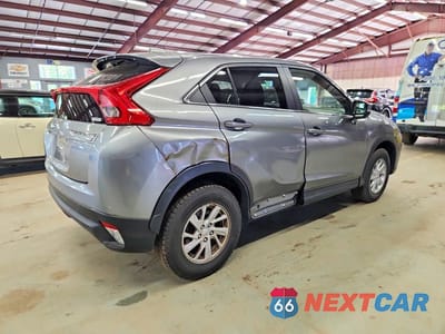 Trzecie zdjęcie samochodu z tyłu: 2019 MITSUBISHI ECLIPSE CROSS ES VIN:JA4AT3AA8KZ028822 - miniatura