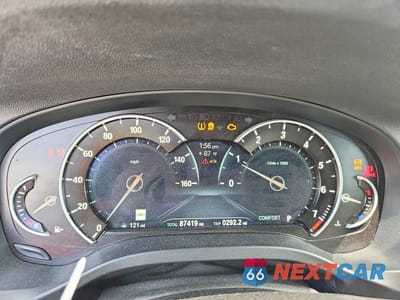 Zdjęcie 9 z 13 samochodu: 2019 BMW X3 SDRIVE30I VIN:5UXTR7C58KLR52361 - miniatura
