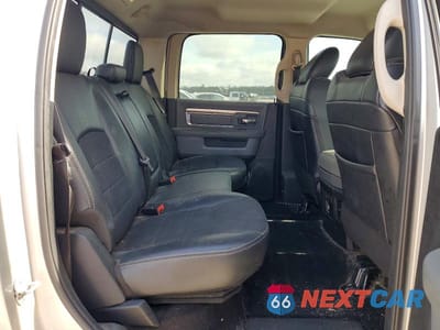 Zdjęcie 11 z 14 samochodu: 2018 RAM 2500 SLT VIN:3C6UR5DJ9JG160504 - miniatura