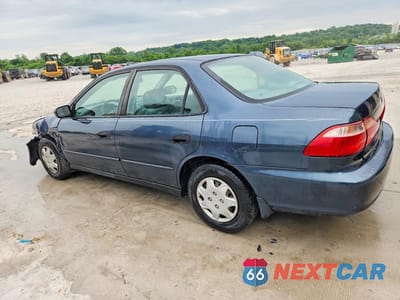 Drugie zdjęcie samochodu z przodu: 1998 HONDA ACCORD DX VIN:1HGCF8641WA021111 - miniatura