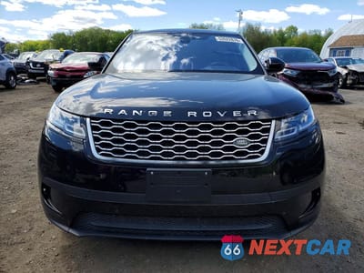 Piąte zdjęcie samochodu w środku: 2019 LAND ROVER RANGE ROVER VELAR S VIN:SALYB2EV2KA795703 - miniatura