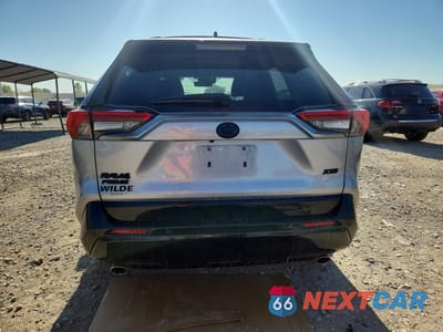 Zdjęcie 6 z 14 samochodu: 2021 TOYOTA RAV4 PRIME XSE VIN:JTMFB3FV4MD039875 - miniatura