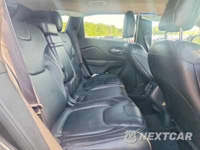 Zdjęcie 11 z 13 samochodu: 2016 JEEP CHEROKEE LIMITED VIN:1C4PJMDB3GW202465 - miniatura