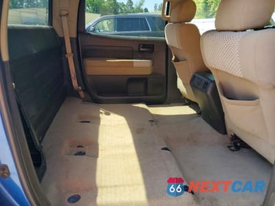 Zdjęcie 10 z 12 samochodu: 2007 TOYOTA TUNDRA CREWMAX SR5 VIN:5TBDV54157S474111 - miniatura