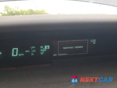 Zdjęcie 9 z 12 samochodu: 2012 TOYOTA PRIUS FOUR VIN:JTDKN3DUXC1483861 - miniatura