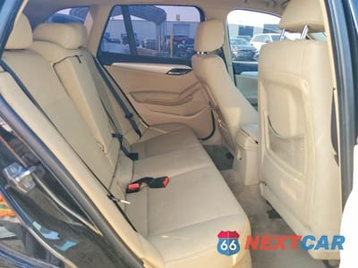 Zdjęcie 11 z 13 samochodu: 2015 BMW X1 SDRIVE28I VIN:WBAVM1C51FV316023 - miniatura