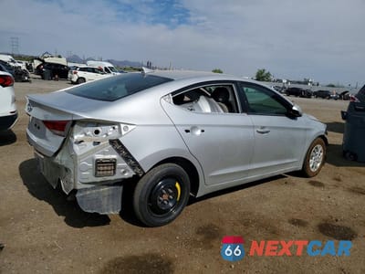 Trzecie zdjęcie samochodu z tyłu: 2017 HYUNDAI ELANTRA SE VIN:5NPD74LF5HH151984 - miniatura