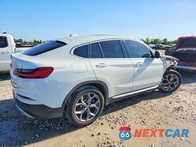Trzecie zdjęcie samochodu z tyłu: 2020 BMW X4 XDRIVE30I VIN:5UX2V1C05L9C53005 - miniatura