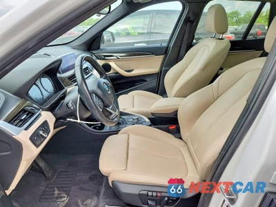 Zdjęcie 7 z 13 samochodu: 2020 BMW X1 SDRIVE28I VIN:WBXJG7C01L5R93829 - miniatura