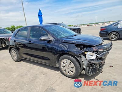 Czwarte zdjęcie samochodu z boku: 2018 KIA RIO 5-DOOR S VIN:3KPA25AB3JE089552 - miniatura
