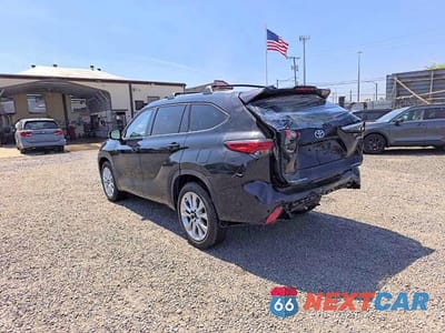Drugie zdjęcie samochodu z przodu: 2023 TOYOTA HIGHLANDER HYBRID VIN:5TDYARAH2PS519034 - miniatura