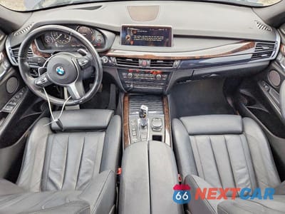 Zdjęcie 8 z 13 samochodu: 2016 BMW X5 XDR40E VIN:5UXKT0C59G0S74751 - miniatura