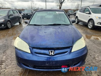 Piąte zdjęcie samochodu w środku: 2005 HONDA CIVIC DX VIN:2HGES16185H033886 - miniatura