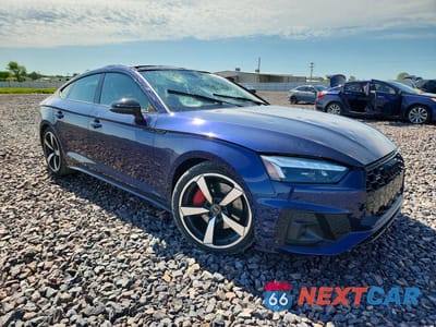 Czwarte zdjęcie samochodu z boku: 2023 AUDI A5 PREMIUM PLUS 45 VIN:WAUFACF54PA058772 - miniatura