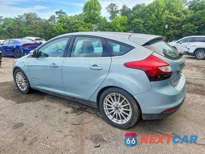 Drugie zdjęcie samochodu z przodu: 2014 FORD FOCUS BEV VIN:1FADP3R45EL259986 - miniatura