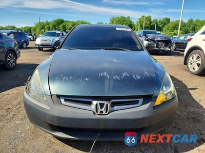 Piąte zdjęcie samochodu w środku: 2004 HONDA ACCORD EX VIN:1HGCM56834A095103 - miniatura