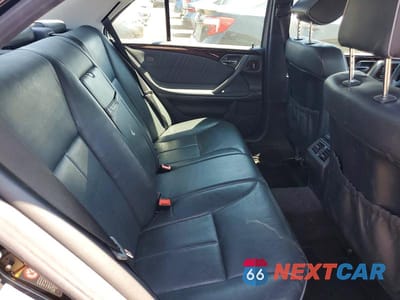 Zdjęcie 10 z 12 samochodu: 2000 MERCEDES-BENZ E 320 VIN:WDBJF65J0YB086416 - miniatura
