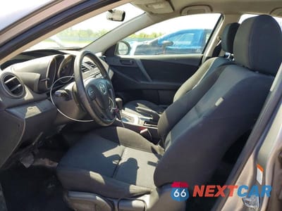 Zdjęcie 7 z 12 samochodu: 2011 MAZDA 3 I VIN:JM1BL1UF6B1374856 - miniatura