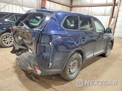 Trzecie zdjęcie samochodu z tyłu: 2018 MITSUBISHI OUTLANDER SE VIN:JA4AZ3A3XJZ058029 - miniatura