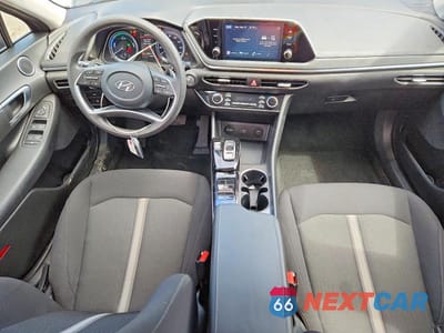 Zdjęcie 8 z 13 samochodu: 2023 HYUNDAI SONATA HYBRID BLUE VIN:KMHL24JJ5PA076464 - miniatura
