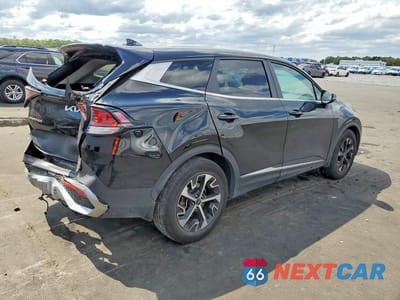 Trzecie zdjęcie samochodu z tyłu: 2024 KIA SPORTAGE EX VIN:5XYK33DF3RG195082 - miniatura