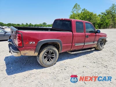 Trzecie zdjęcie samochodu z tyłu: 2005 CHEVROLET SILVERADO K1500 VIN:1GCEK19B85E122349 - miniatura