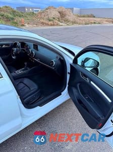 Piąte zdjęcie samochodu w środku: 2015 AUDI A3 PREMIUM PLUS VIN:WAUEFGFF5F1132812 - miniatura