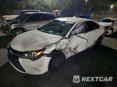 2016 TOYOTA CAMRY LE 4T4BF1FK3GR584680 - główne zdjęcie licytacji z USA - miniatura