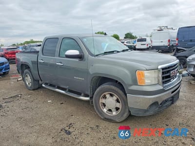 Czwarte zdjęcie samochodu z boku: 2011 GMC SIERRA K1500 SLE VIN:3GTP2VE30BG113227 - miniatura