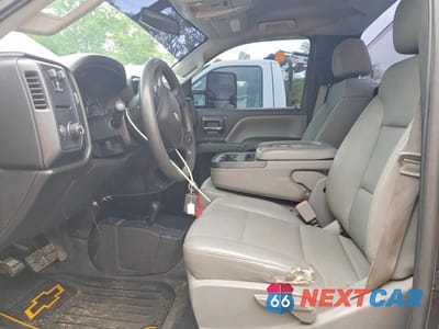 Zdjęcie 7 z 13 samochodu: 2016 CHEVROLET SILVERADO K3500 VIN:1GB3KYCGXGZ274220 - miniatura