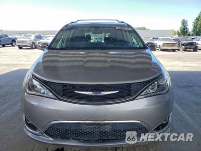 Piąte zdjęcie samochodu w środku: 2018 CHRYSLER PACIFICA LIMITED VIN:2C4RC1GG9JR320724 - miniatura