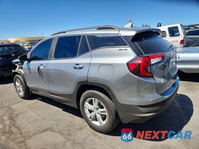 Drugie zdjęcie samochodu z przodu: 2023 GMC TERRAIN SLE VIN:3GKALMEG9PL198586 - miniatura