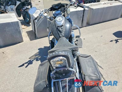 Zdjęcie 6 z 9 samochodu: 2004 YAMAHA XVS1100 A VIN:JYAVP11E94A059139 - miniatura
