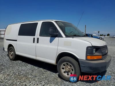 Czwarte zdjęcie samochodu z boku: 2012 CHEV EXPRESS G1500 VIN:1GCSGAFX2C1188016 - miniatura