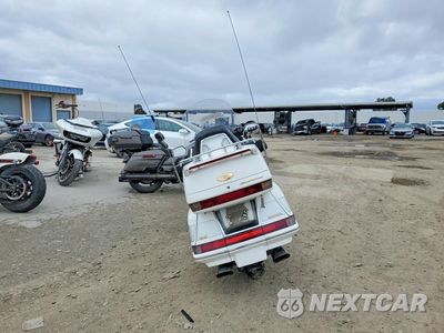 Czwarte zdjęcie samochodu z boku: 2000 HONDA GL1500 SE12 VIN:1HFSC2248YA200244 - miniatura