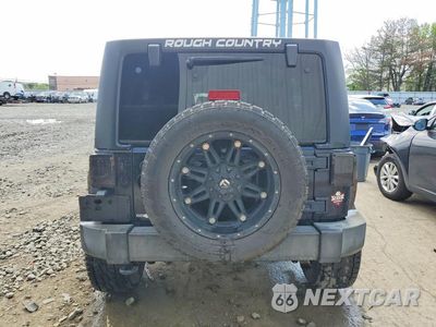 Zdjęcie 6 z 13 samochodu: 2016 JEEP WRANGLER UNLIMITED SPORT VIN:1C4BJWDG2GL123050 - miniatura