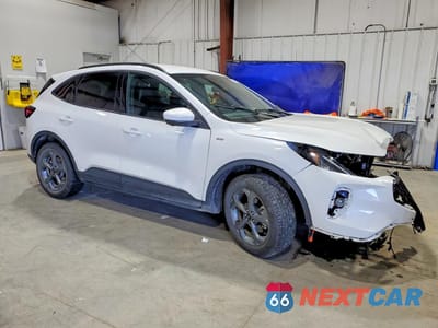 Czwarte zdjęcie samochodu z boku: 2025 FORD ESCAPE ST LINE SELECT VIN:1FMCU9NZ9SUA72139 - miniatura