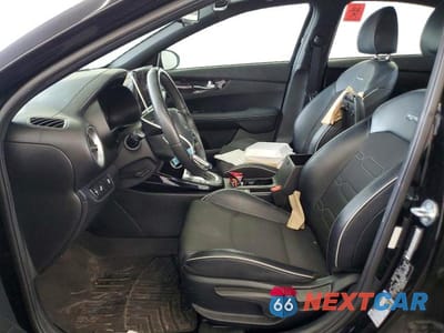Zdjęcie 7 z 12 samochodu: 2022 KIA FORTE GT LINE VIN:3KPF54AD5NE490261 - miniatura