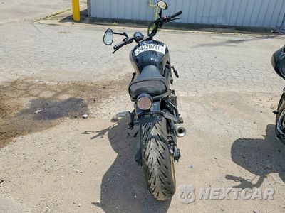 Czwarte zdjęcie samochodu z boku: 2025 YAMAHA MTM690 VIN:JYARM42E9SA001006 - miniatura