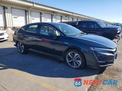 Czwarte zdjęcie samochodu z boku: 2018 HONDA CLARITY VIN:JHMZC5F1XJC007239 - miniatura