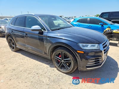Czwarte zdjęcie samochodu z boku: 2018 AUDI SQ5 PREMIUM PLUS VIN:WA1A4AFY1J2025159 - miniatura