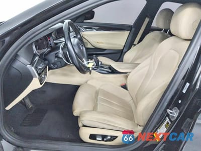 Zdjęcie 7 z 12 samochodu: 2018 BMW 530 I VIN:WBAJA5C54JWA35614 - miniatura
