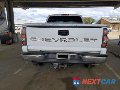 Zdjęcie 6 z 13 samochodu: 2004 CHEVROLET SILVERADO K1500 VIN:1GCEK19T44E306341 - miniatura