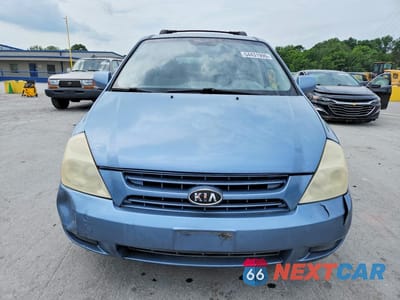 Piąte zdjęcie samochodu w środku: 2008 KIA SEDONA EX VIN:KNDMB233486255420 - miniatura
