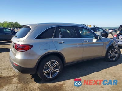 Trzecie zdjęcie samochodu z tyłu: 2021 MERCEDES-BENZ GLC 300 4MATIC VIN:W1N0G8EB6MF894425 - miniatura