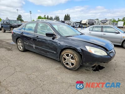 Czwarte zdjęcie samochodu z boku: 2006 HONDA ACCORD EX VIN:1HGCM56816A174434 - miniatura