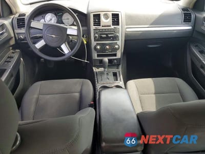 Zdjęcie 8 z 13 samochodu: 2009 CHRYSLER 300 LX VIN:2C3KA43D59H575400 - miniatura
