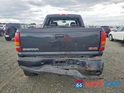 Zdjęcie 6 z 12 samochodu: 2003 GMC SIERRA K1500 HEAVY DUTY VIN:1GTGK13U63F210147 - miniatura