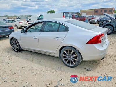 Drugie zdjęcie samochodu z przodu: 2015 VOLVO S60 PREMIER VIN:YV140MFK0F2335834 - miniatura